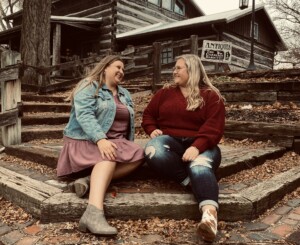 Have a Fall Photoshoot With Your Bestie