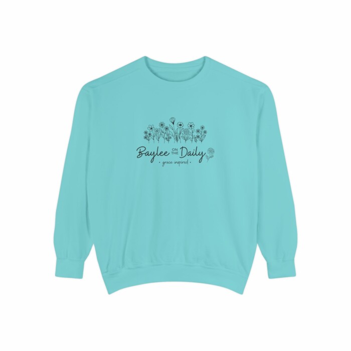 Official Baylee on the Daily Sweatshirt - Image 6